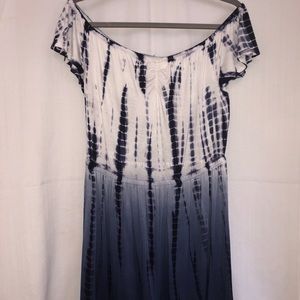Across-the-shoulder Blue/White Tie-Dyed Romper